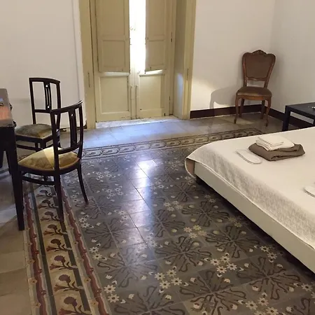 Guest house Deco *