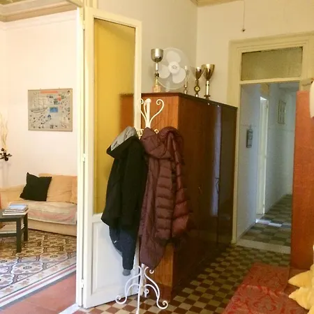 Deco Guest house